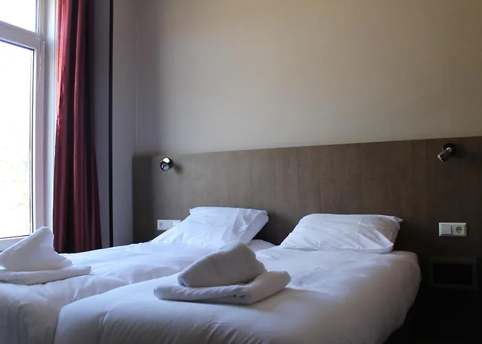 Aston City Hotel